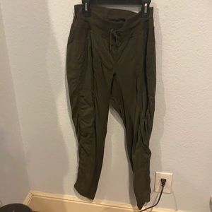 Lululemon hunter green pants. Never worn.
